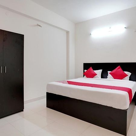 Oyo 41102 Hyderabad Elite Hotel Haidar Sahibguda Bagian luar foto