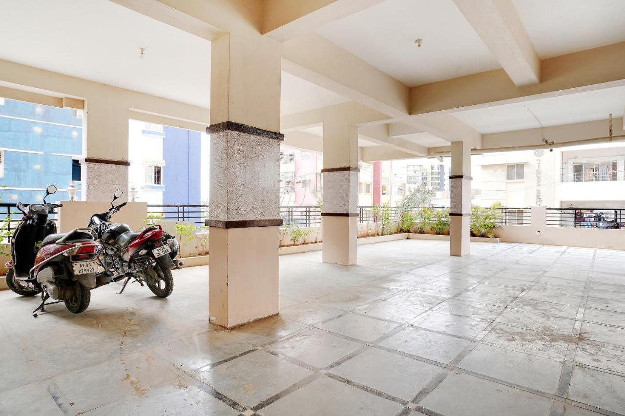 Oyo 41102 Hyderabad Elite Hotel Haidar Sahibguda Bagian luar foto