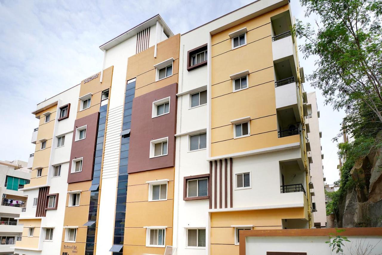 Oyo 41102 Hyderabad Elite Hotel Haidar Sahibguda Bagian luar foto